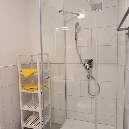 Voll Moeblierte, Helle In Ruhiger Lage Stadtallendorf